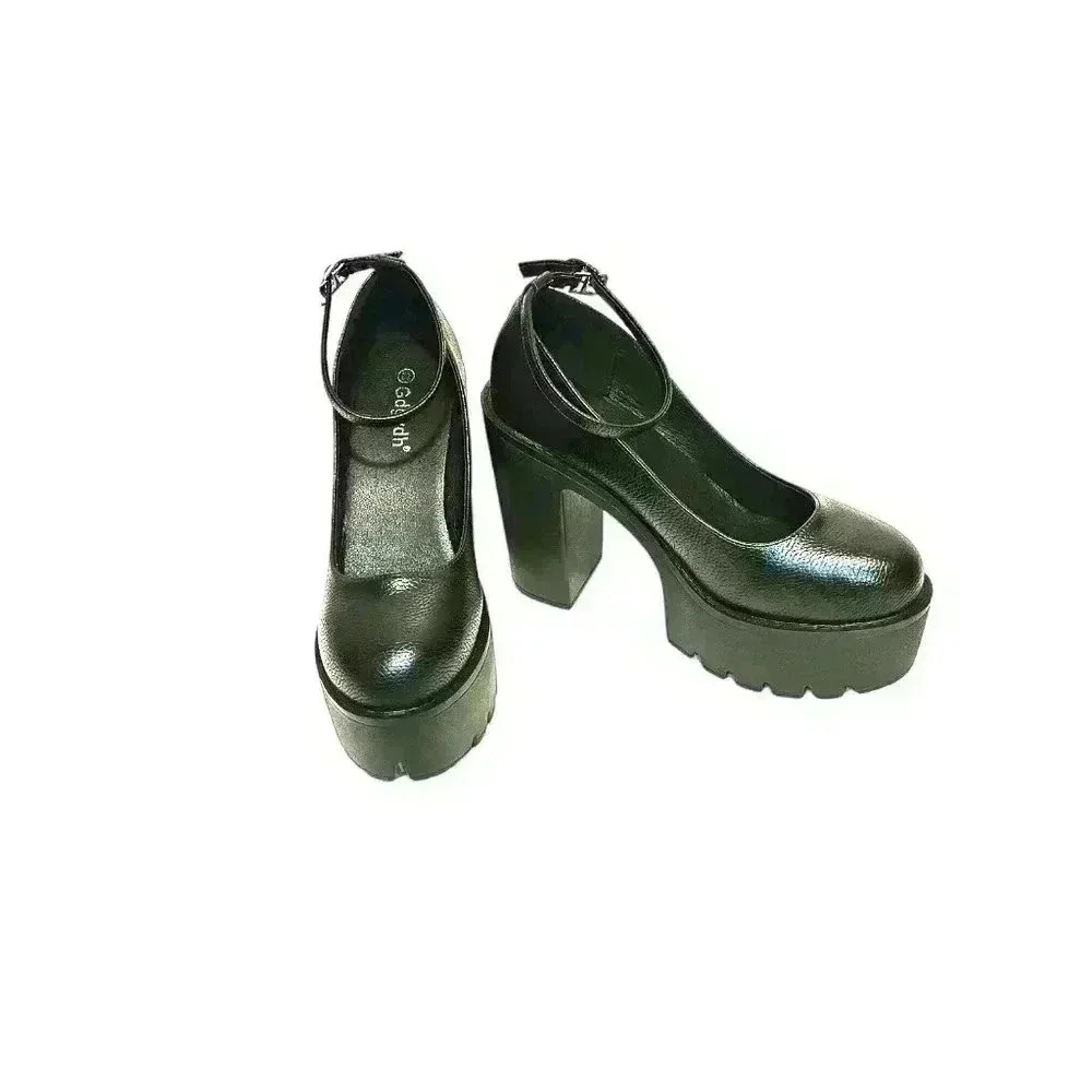Gdgydh Platform Shoes 42 NWOT